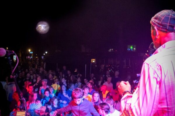bergenlive-2025-vrijdagavond-en-zaterdagavond-crowd-013