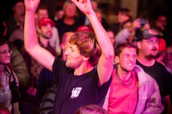 bergenlive-2025-vrijdagavond-en-zaterdagavond-crowd-022