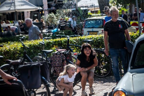 bergenlive-2025-zaterdagmiddag-straattheater-en-talent-on-stage-004