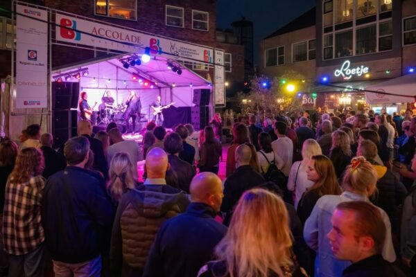 bergenlive-fotos-2023-crowd-vrijdagavond-004