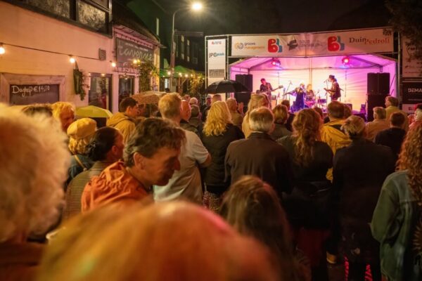 bergenlive-fotos-2023-crowd-vrijdagavond-030