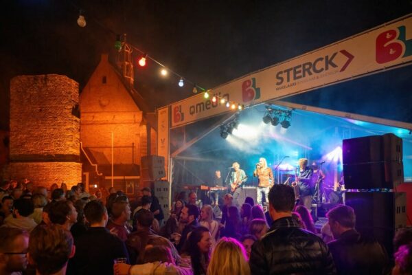 bergenlive-fotos-2023-crowd-vrijdagavond-043